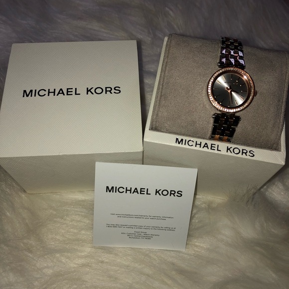 Michael Kors Watch - Picture 2 of 5